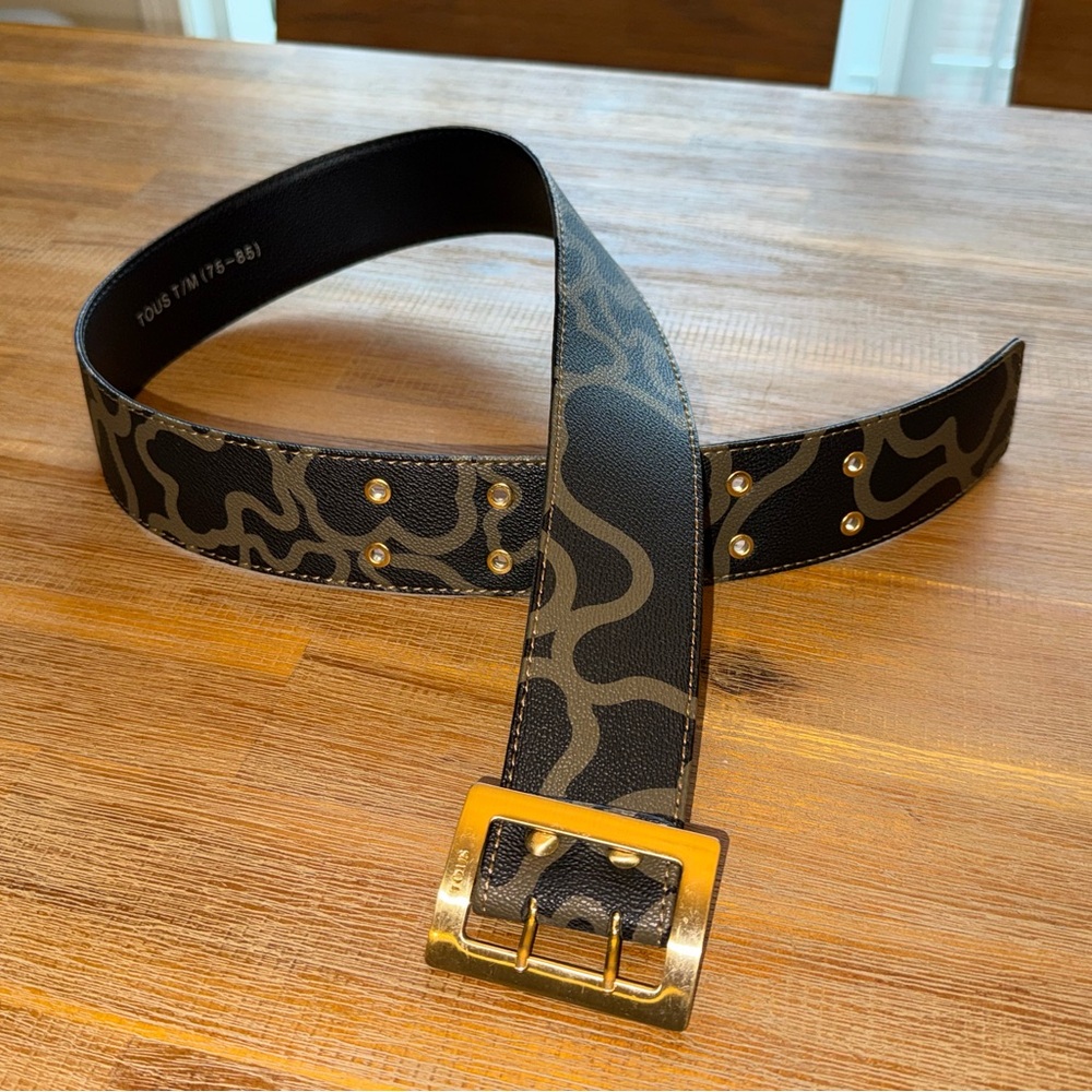 Tous Belt Size M 75-84 New
Without Tags